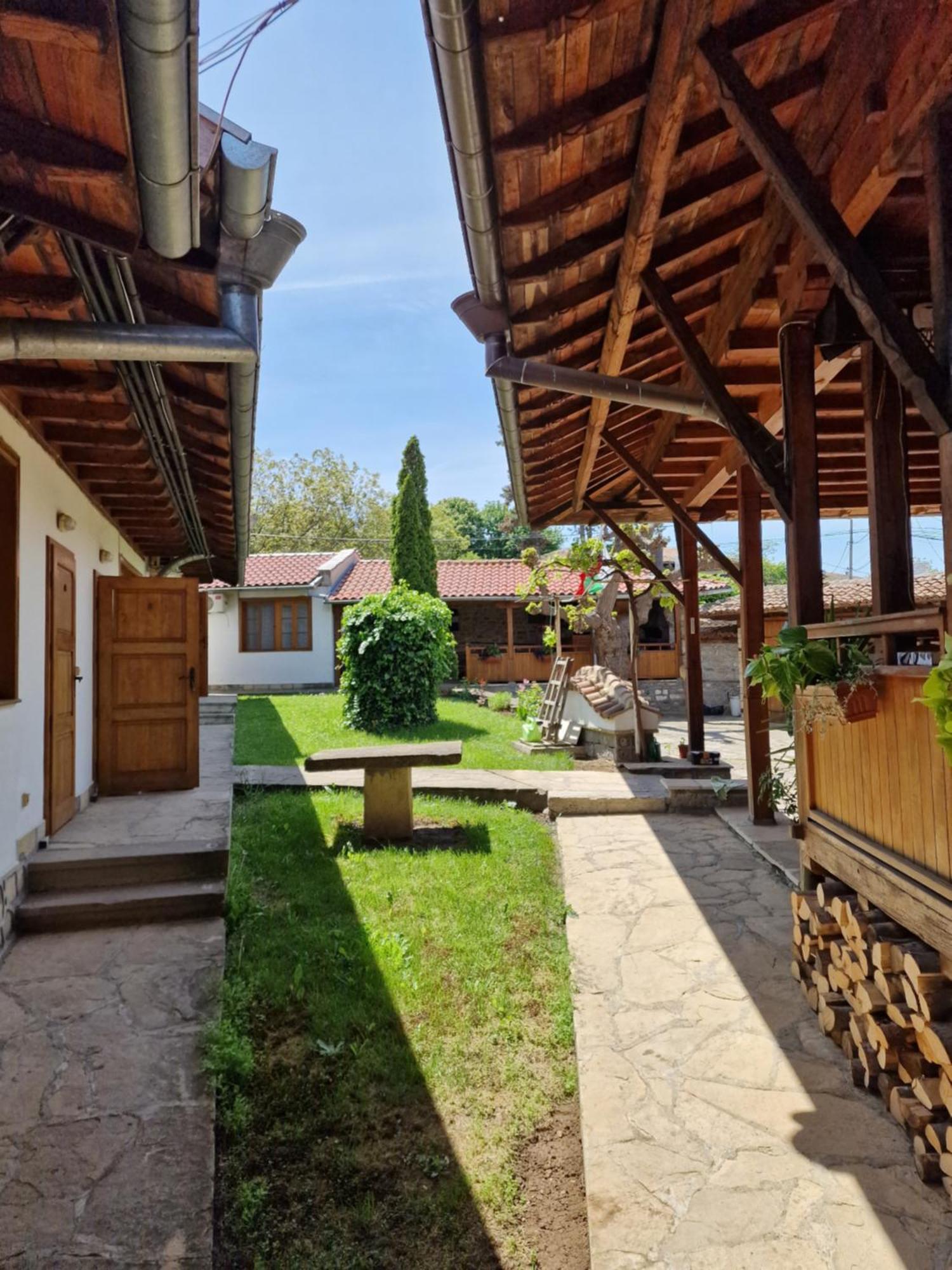 Престиж Arbanasi Extérieur photo